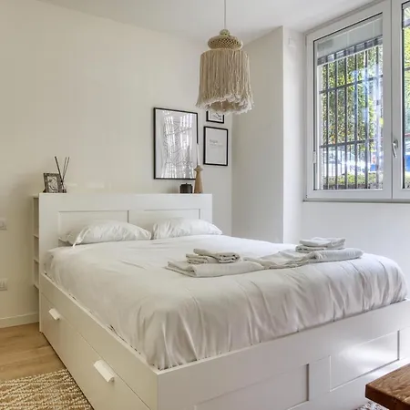 Hostmate - - Anelli 1 - Crocetta 아파트